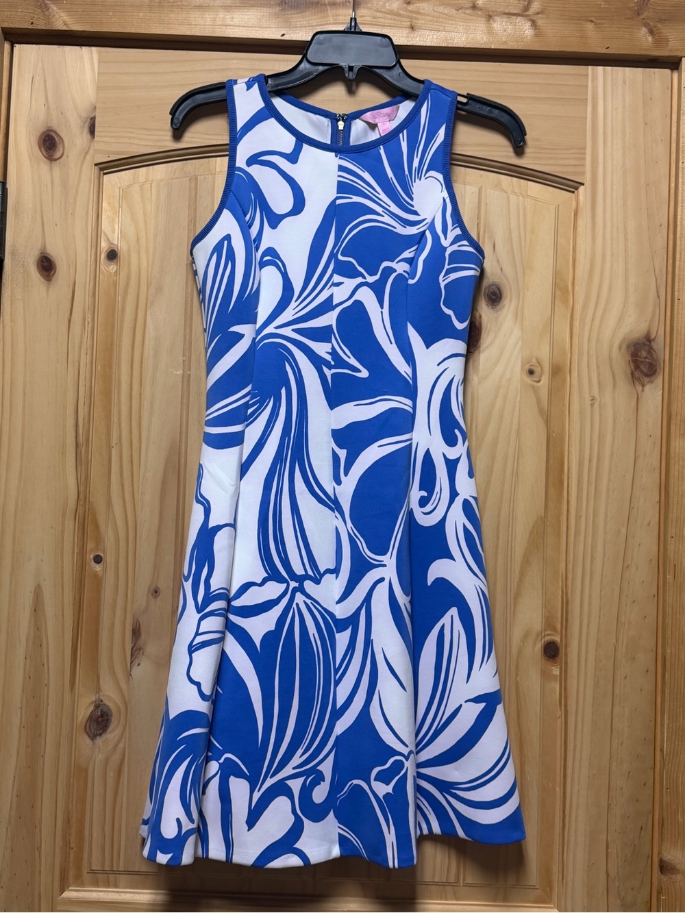 Lilly Pulitzer Cove Scuba Dress Island Tropical Blue and White Small Like New